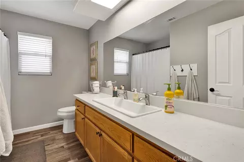 Bath - 19649 Powhatan, Apple Valley, CA 92308 photo 2 of 3