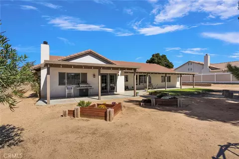 Exterior - 19649 Powhatan, Apple Valley, CA 92308 photo 7 of 10