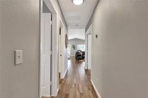 Entry Way - 19649 Powhatan, Apple Valley, CA 92308 photo 4 of 4