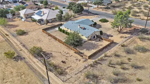 View/Area - 19203 Seneca Rd, Apple Valley, CA 92307 photo 9 of 10