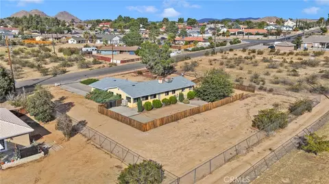 View/Area - 19203 Seneca Rd, Apple Valley, CA 92307 photo 8 of 10