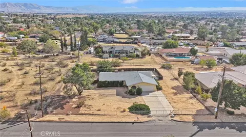 View/Area - 19203 Seneca Rd, Apple Valley, CA 92307 photo 1 of 10