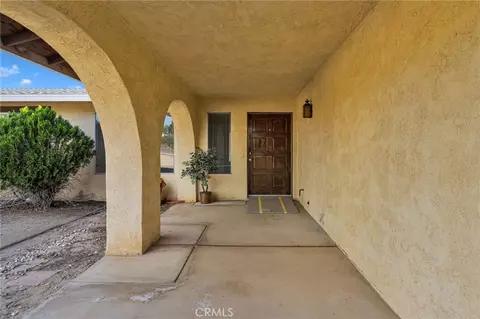 Other - 19203 Seneca Rd, Apple Valley, CA 92307 photo 3 of 12