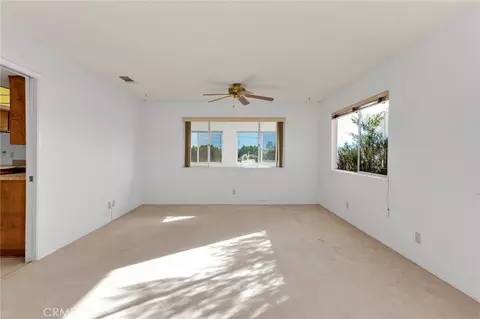 Living - 19203 Seneca Rd, Apple Valley, CA 92307 photo 1 of 9