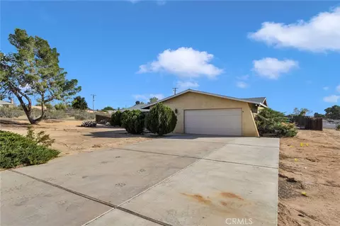 Other - 19203 Seneca Rd, Apple Valley, CA 92307 photo 2 of 12