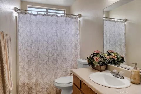 Bath - 751 Higgins, Barstow, CA 92311 photo 2 of 2