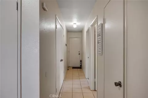 Entry Way - 751 Higgins, Barstow, CA 92311 photo 3 of 3