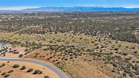 7977 Arrowhead, Phelan, CA 92371 photo 5