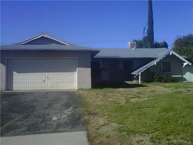7440 Dunkirk Ave, Highland, CA 92346 photo 1