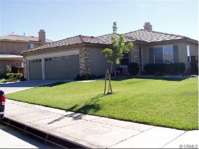 725 Brookside Ln, Beaumont, CA 92223 photo 1