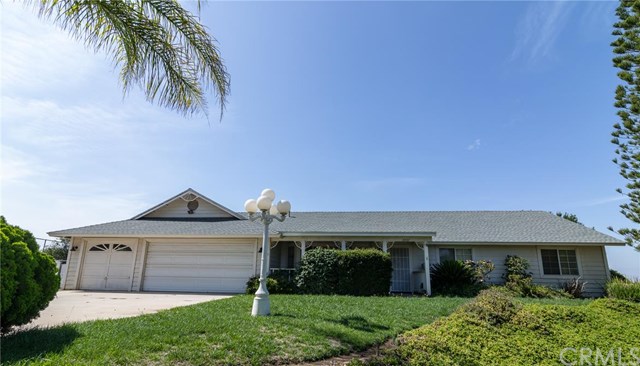 18437 Dallas Ave, Riverside, CA 92508 photo 1