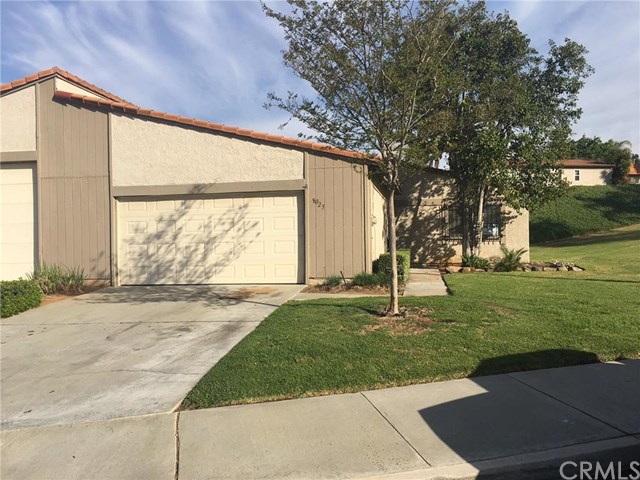 8025 Lakeside Dr, Riverside, CA 92509 photo 1