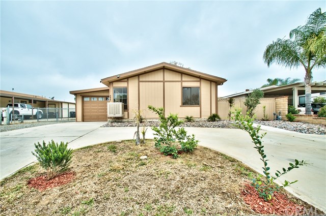 490 N A St, Perris, CA 92570 photo 1