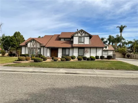 6720 De Grazia Rd, Riverside, CA 92506 photo 1