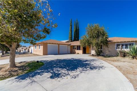 2304 E Devonshire Ave, Hemet, CA 92544 photo 1