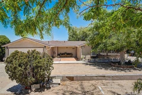 18142 Pitache St, Hesperia, CA 92345 photo 1