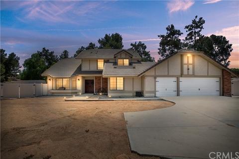 18456 Chickory Dr, Riverside, CA 92504 photo 1