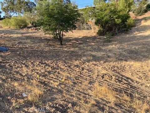 1 Stevens, Lake Elsinore, CA 92530