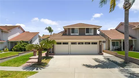 975 Hedges Dr, Corona, CA 92878 photo 1