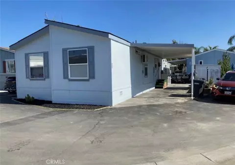 220 S Elk St #23, Hemet, CA 92543