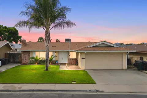 2945 Carl Dr, Hemet, CA 92545