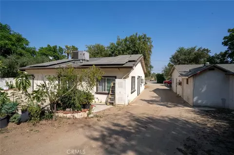 11164 Locust Ave, Bloomington, CA 92316