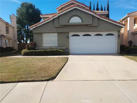 29385 Sunrise Pl, Highland, CA 92346