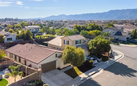 29434 Outfield, Lake Elsinore, CA 92530