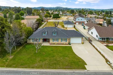 4072 Crestview Dr, Lake Elsinore, CA 92530