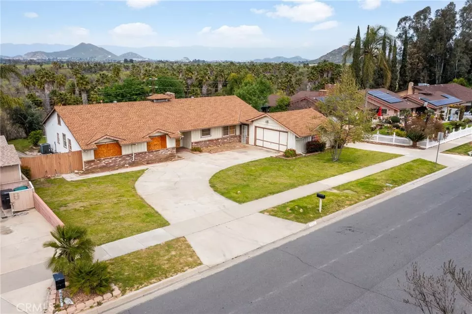 5543 Rio Rancho Way, Riverside, CA 92504 9 Photos Movoto