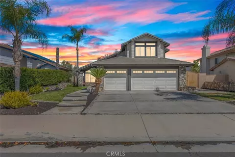 13204 Lone Stallion Ln, Corona, CA 92883