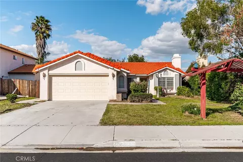 19262 Okeechobee Ln, Lake Elsinore, CA 92530