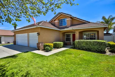 32720 Ontario Way, Lake Elsinore, CA 92530