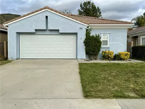 907 Bergamo Ave, San Jacinto, CA 92583