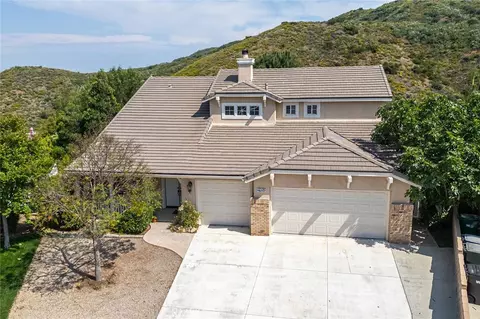 27694 Kachina Ct, Corona, CA 92883
