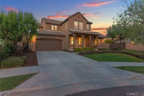 25730 Woods Ct, Corona, CA 92883