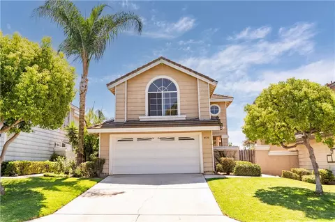 4528 Champagne Ct, Riverside, CA 92505