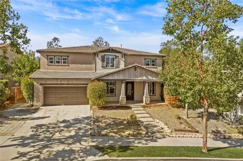 10910 Lumerina St, Corona, CA 92883