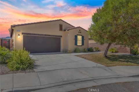 29429 Wrigleys Cir, Lake Elsinore, CA 92530