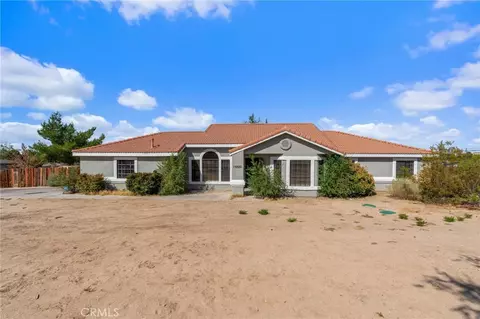 15500 Pohez Rd, Apple Valley, CA 92307 photo 1