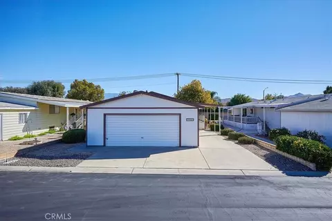 1434 Bishop Dr, Hemet, CA 92545
