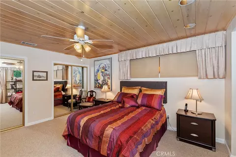 Bedroom - 23167 Brookside Rd, Crestline, CA 92325 photo 1 of 8