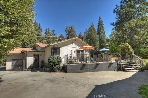 Exterior - 23167 Brookside Rd, Crestline, CA 92325 photo 14 of 17
