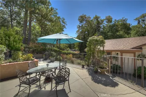Exterior - 23167 Brookside Rd, Crestline, CA 92325 photo 8 of 17