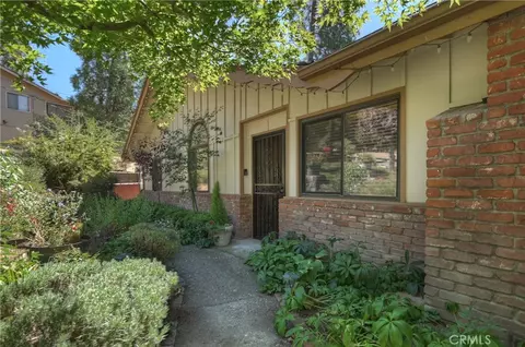 Exterior - 23167 Brookside Rd, Crestline, CA 92325 photo 6 of 17