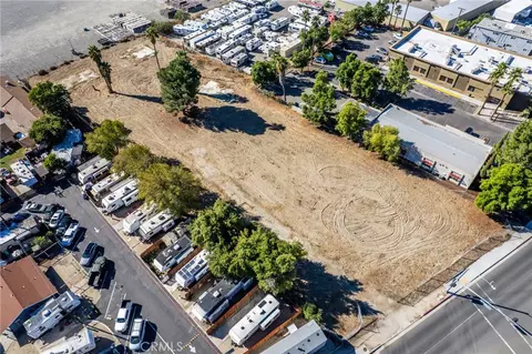 1417 W Redlands Blvd, Redlands, CA 92373