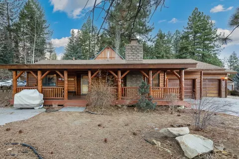 800 Club View Dr, Big Bear Lake, CA 92315