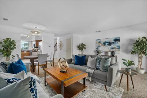 77 N Center St, Redlands, CA 92373