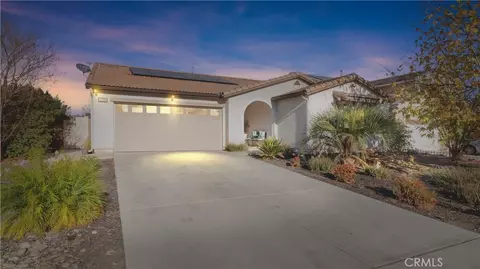 15104 Courtney Ln, Lake Elsinore, CA 92530