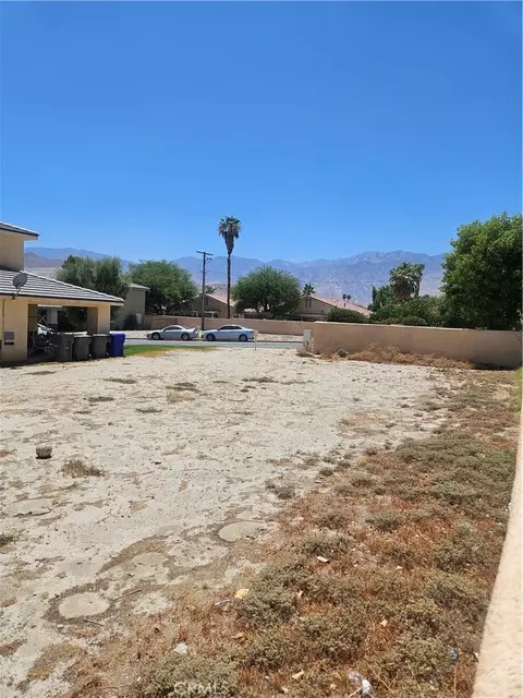 33014 Campus Ln, Cathedral City, CA 92234
